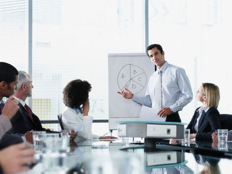 Cuộc Họp Mạnh Mẽ: Sử Dụng Phần Mềm Quản Lý để Tối Ưu Hóa Sự Hiệu Quả Của Đội Ngũ