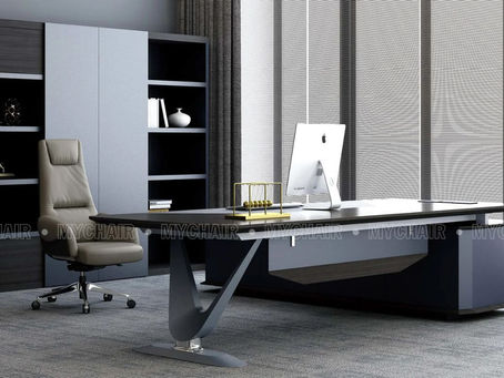 Sửa chân bàn giám đốc han gỉ bằng các biện pháp hiệu quả và tiện lợi