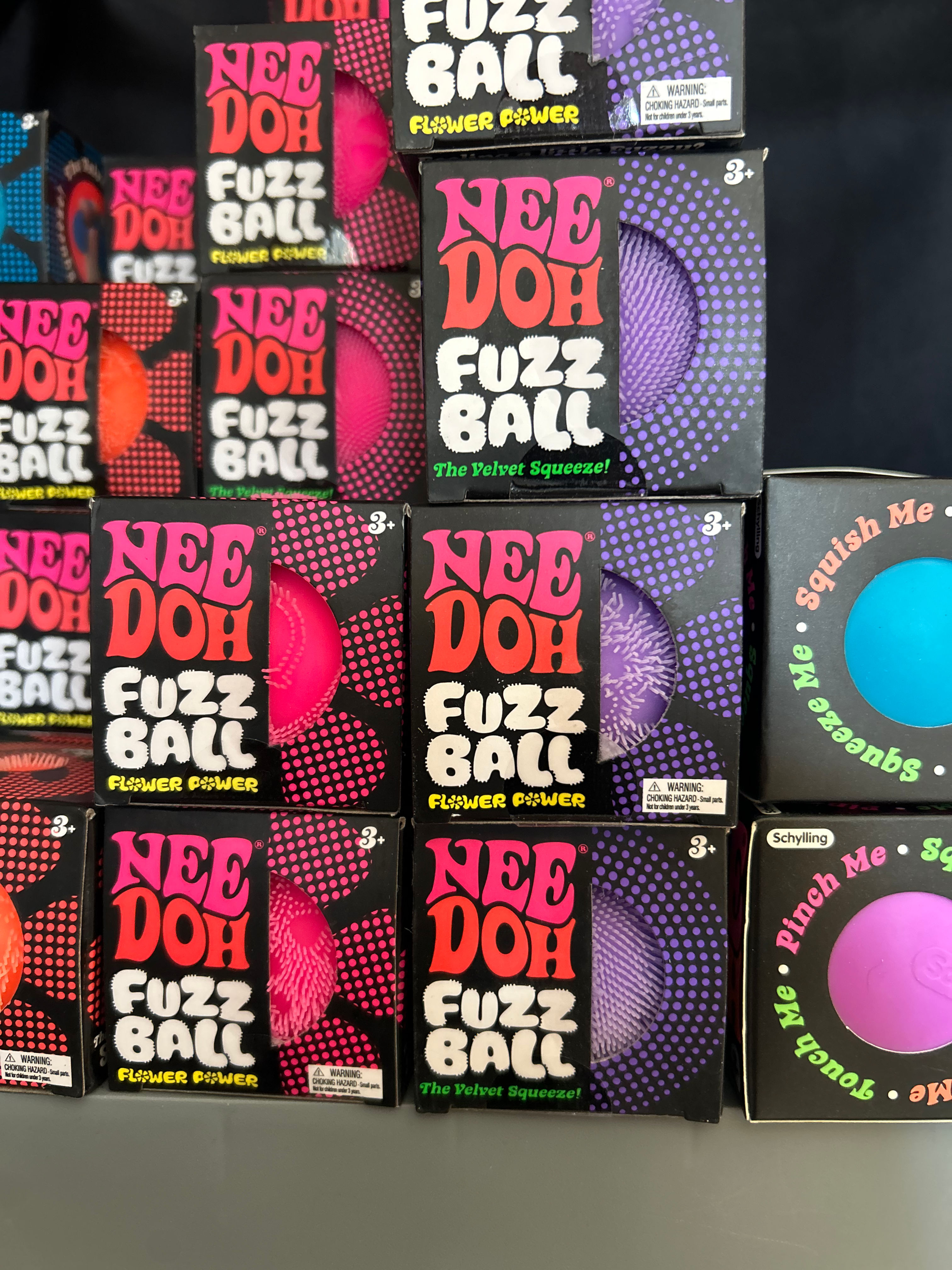 NeeDoh Flower Power/Wonder Wave Fuzz Balls