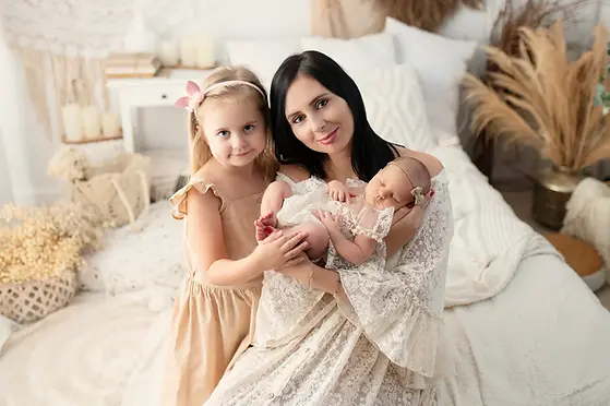 sabri_studio_warszawa_newborn_rodzinne.webp