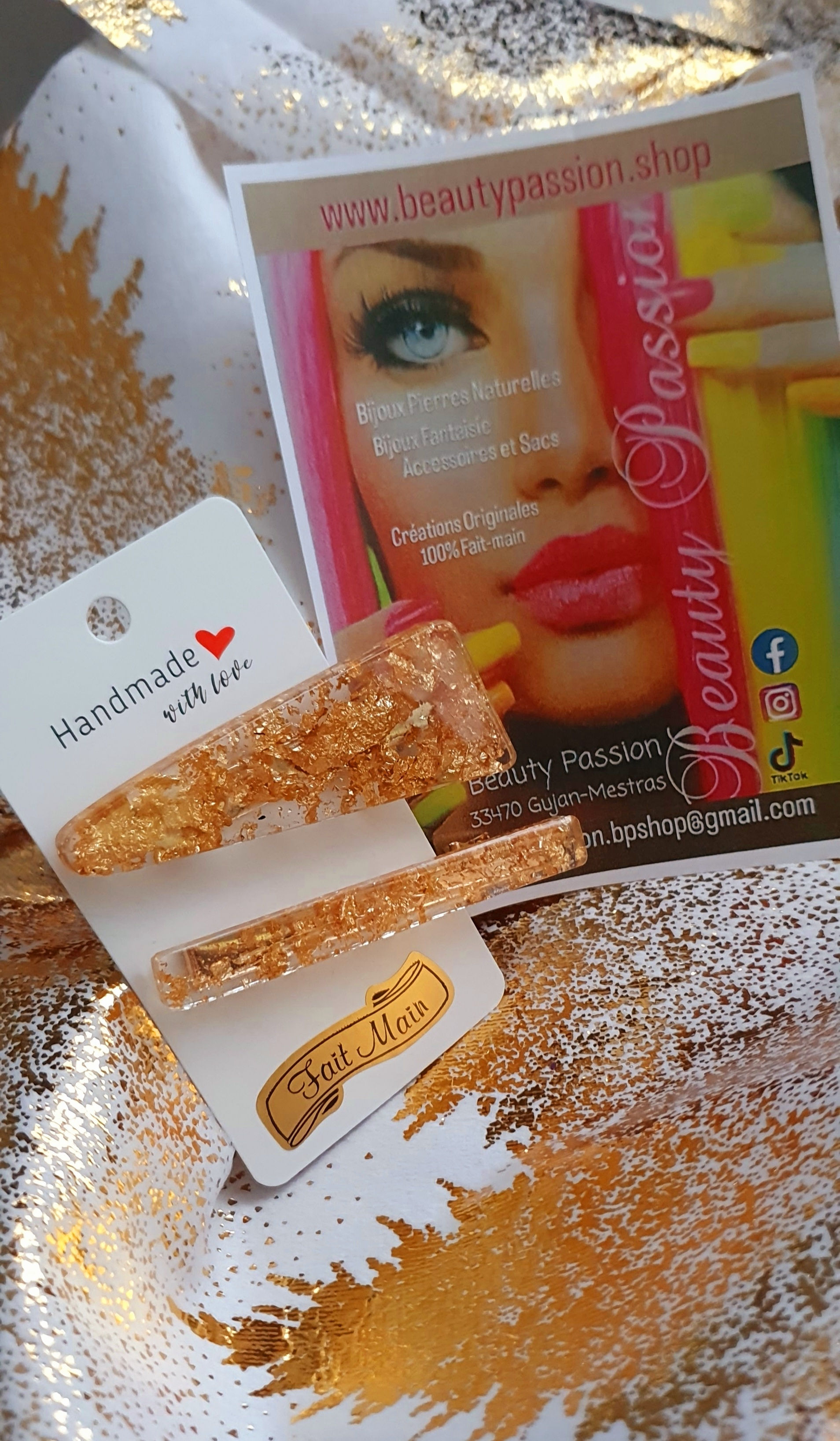 Lot de 2 Pinces à Cheveux Fait Main en Résine