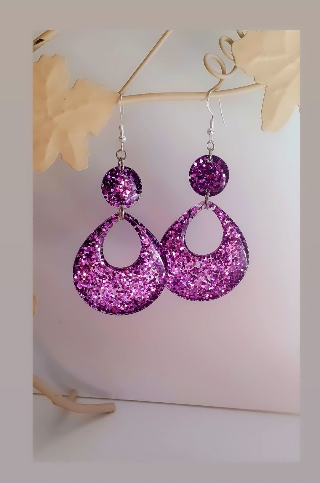 Boucles Résine "Collection Fêtes", Paillettes Violettes