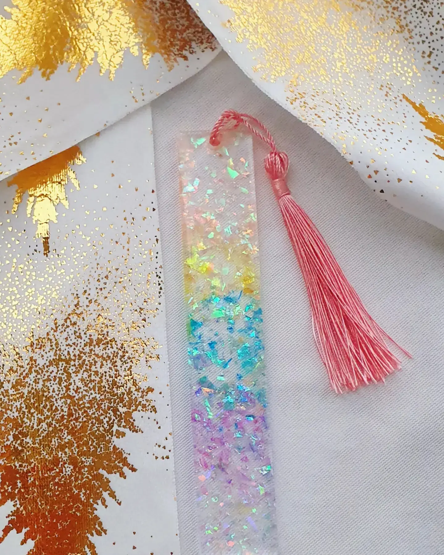 Marque Page Résine "Licorne" Fait-Main et Pompon