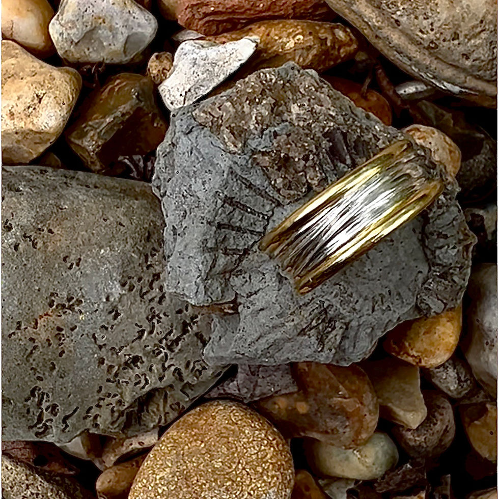 Thumbnail: Flow Two Tone Ring