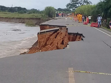 Inician trabajos de obra en la calzada que dañó el río Ariari de la vía Granada - San José del Guavi