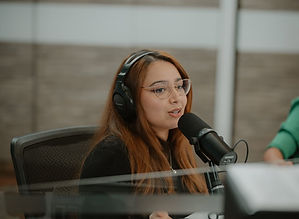 Alexandra Alvarado locutora Nueva Vida