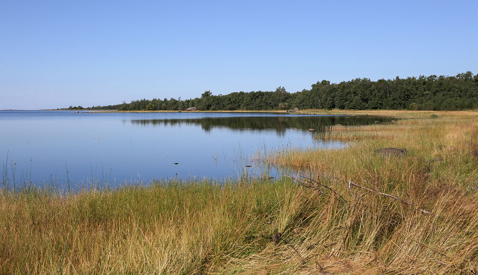 Merimaisemaa Ämmä-Äijästä katsottuna