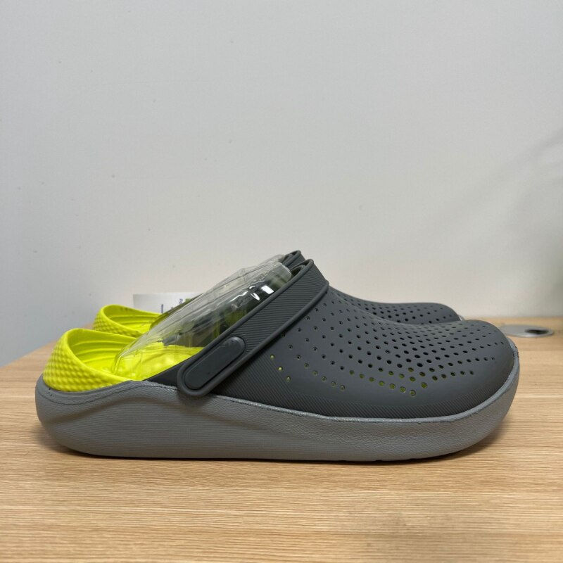 Miniature : LiteRide Clogg Hole Sandals Summer Men and Women Clogg Breathable Beach Slipper