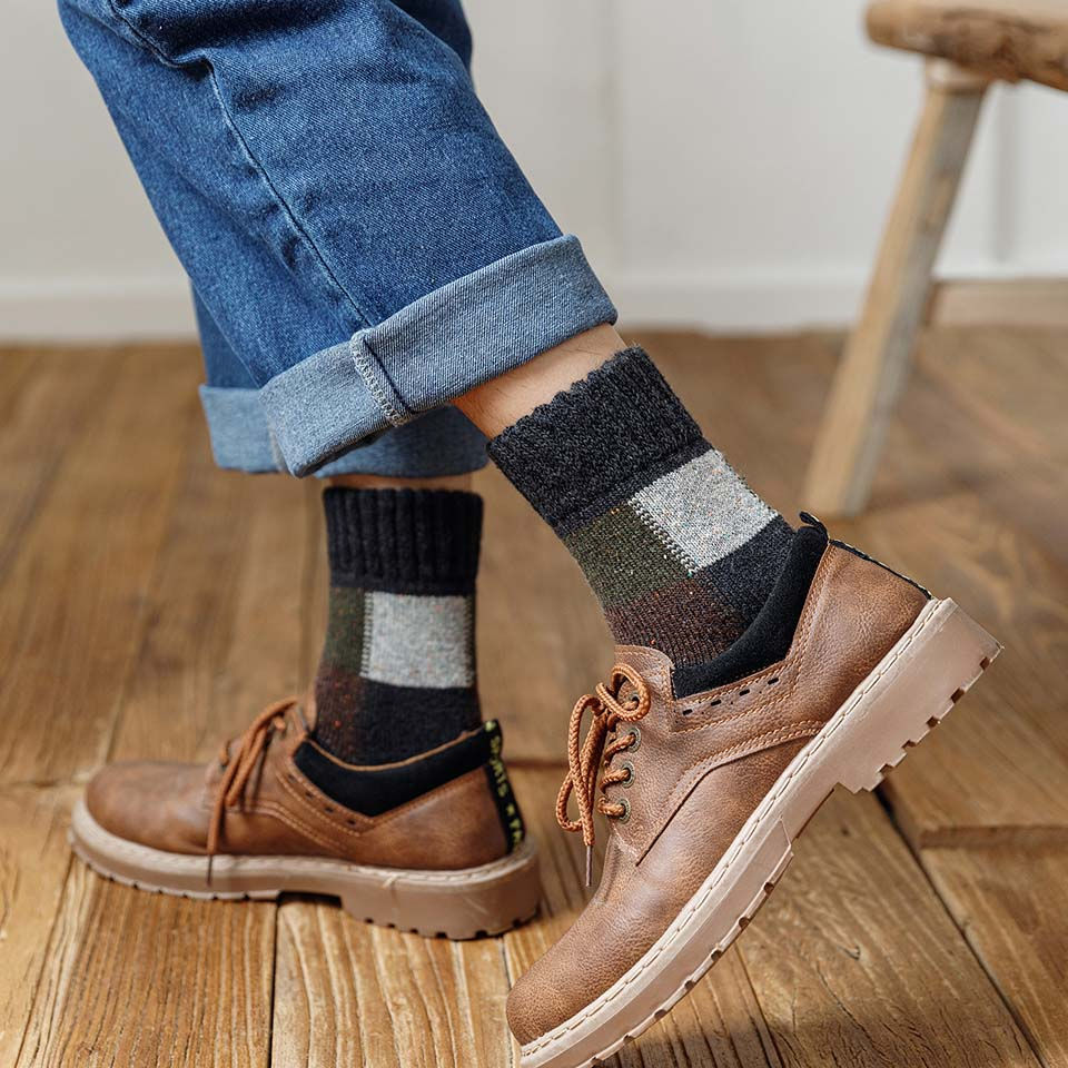 Thumbnail: 5 Pairs Winter Men Thick Warm Wool Socks Plaid Harajuku Retro Large Size Snow L