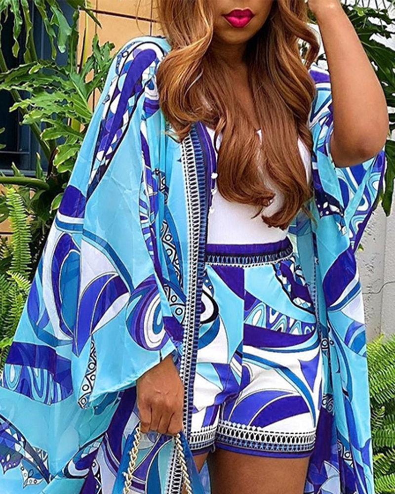 Thumbnail: Abstract Print Batwing Sleeve & Shorts Set Women Summer Batwing Two Pieces Set
