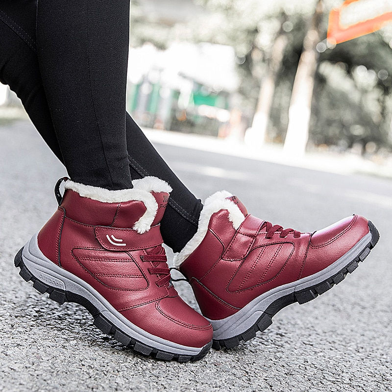 الصورة المصغرة: Nine o'clock Winter Couple Casual Boots Stylish Leather High-top Sneaker For Me