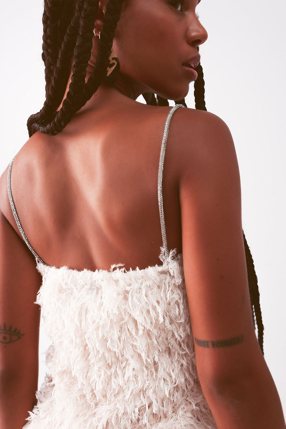 Миниатюра: All Over Faux Feather Sleeveless Mini Dress in Cream