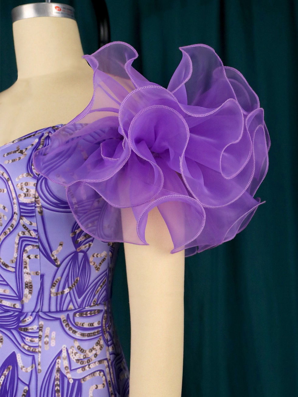 الصورة المصغرة: AOMEI Women Party Dress Print Off Shoulder Tulle Flower Contrast Sleeves Midi B