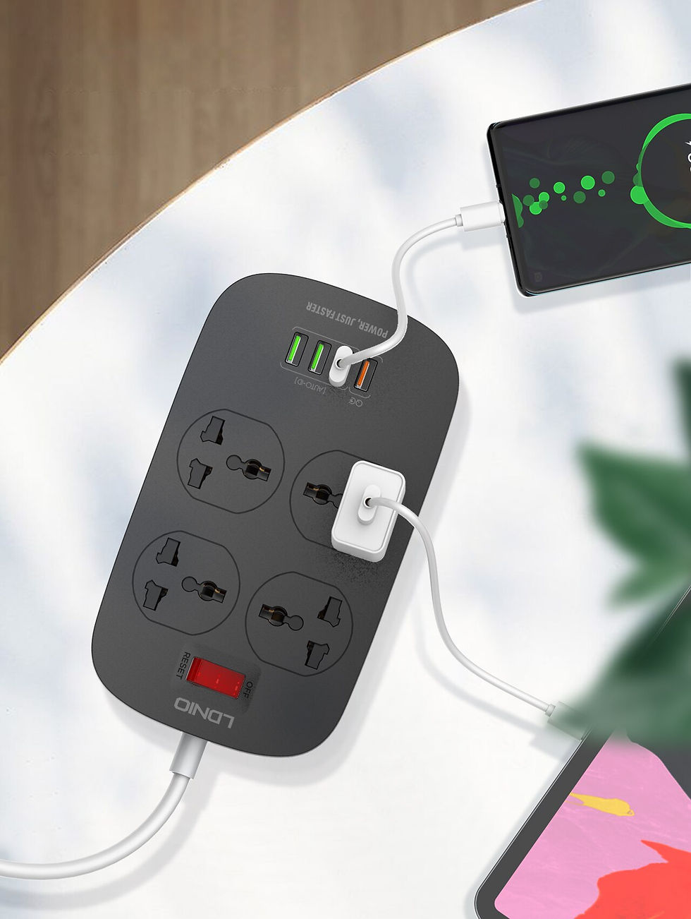 Thumbnail: LDNIO SC4407 Universal 4 AC 4Usb Power Socket Smart Usb Electric Extension 2500
