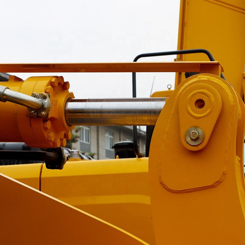 Thumbnail: Factory Price Earth-moving Machinery Tractor Front Loader 3m3 Bucket 5 Ton Whee