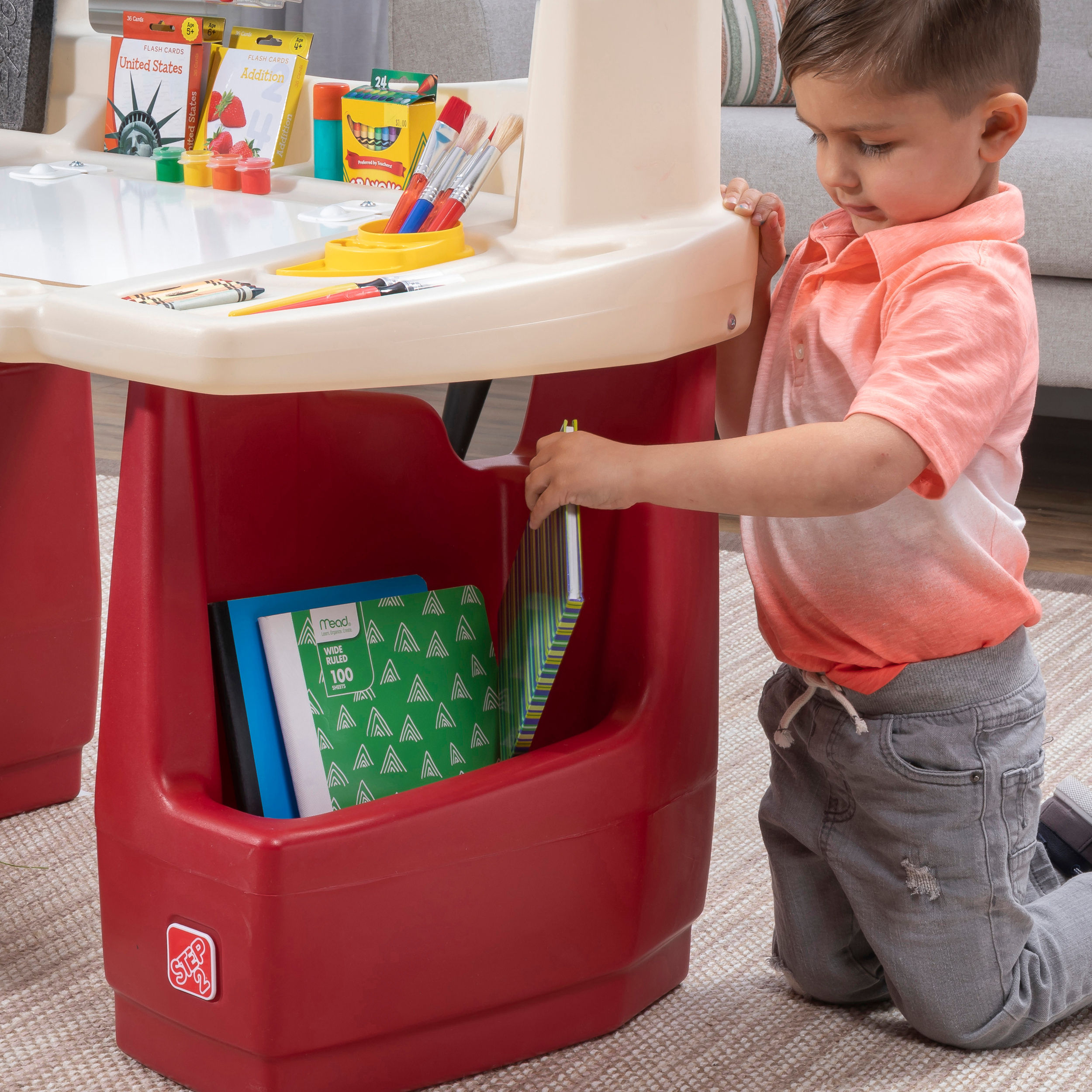 Step2 Deluxe Art Master Desk Plastic Kids Activity Center and Table