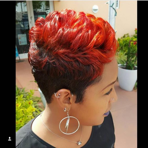 Thumbnail: BeiSDWig Synthetic Short Pixie Cut Hair Wigs with Long Wavy Bangs Ombre Blonde 