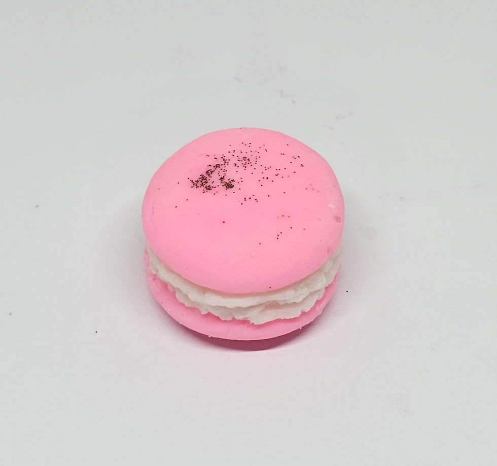 Fondant Macaron "Bubble gum"