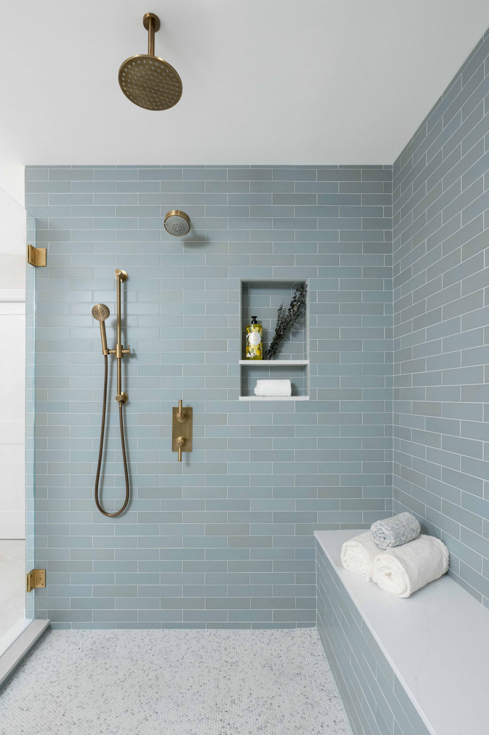 traditional kitchen remodel white cabinets rift cut white oak cabinets marble countertops large kitchen eat in kitchen vaulted ceiling brass lighting wood beams