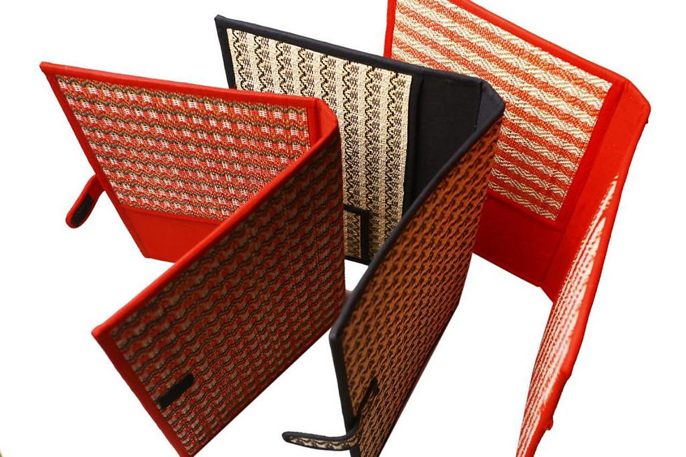 थंबनेल: The Straw Folio