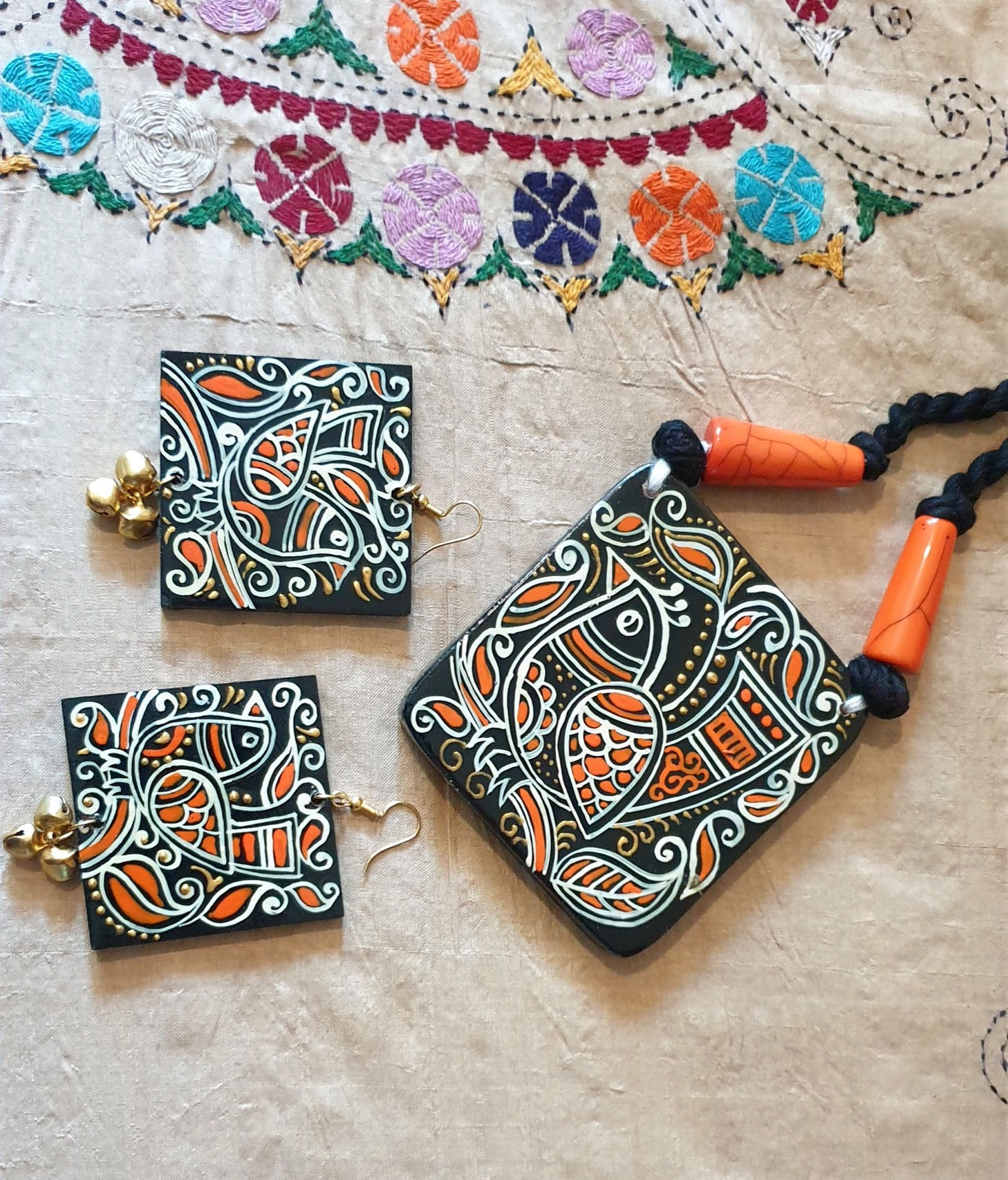 Painted Wood Sets - Birdie