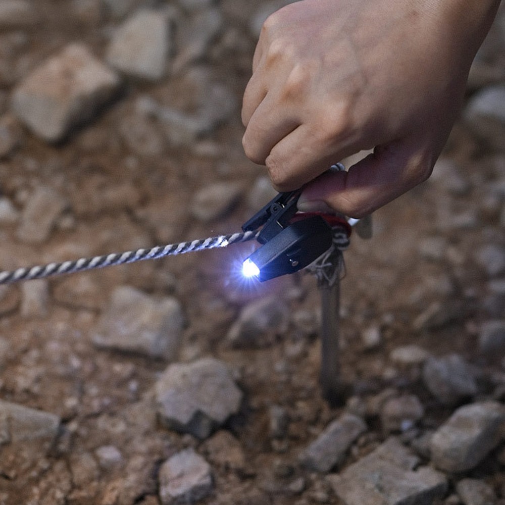 SHINETRIP Multi- Purpose Led Light Clip For Camping And Outdoor