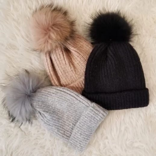 Thumbnail: C'EST MOI - POM POM TOQUE