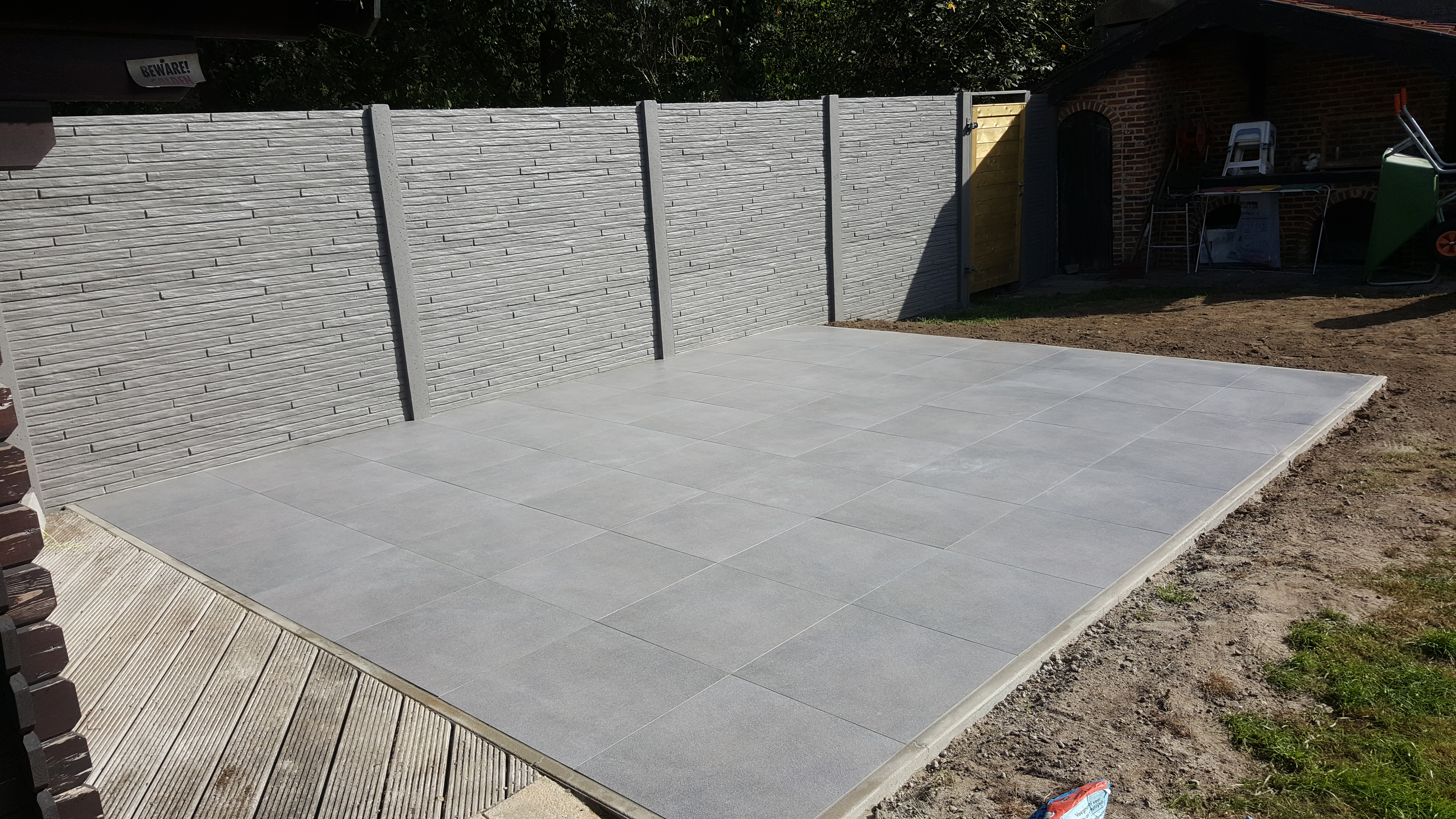 Betonplaat met motief