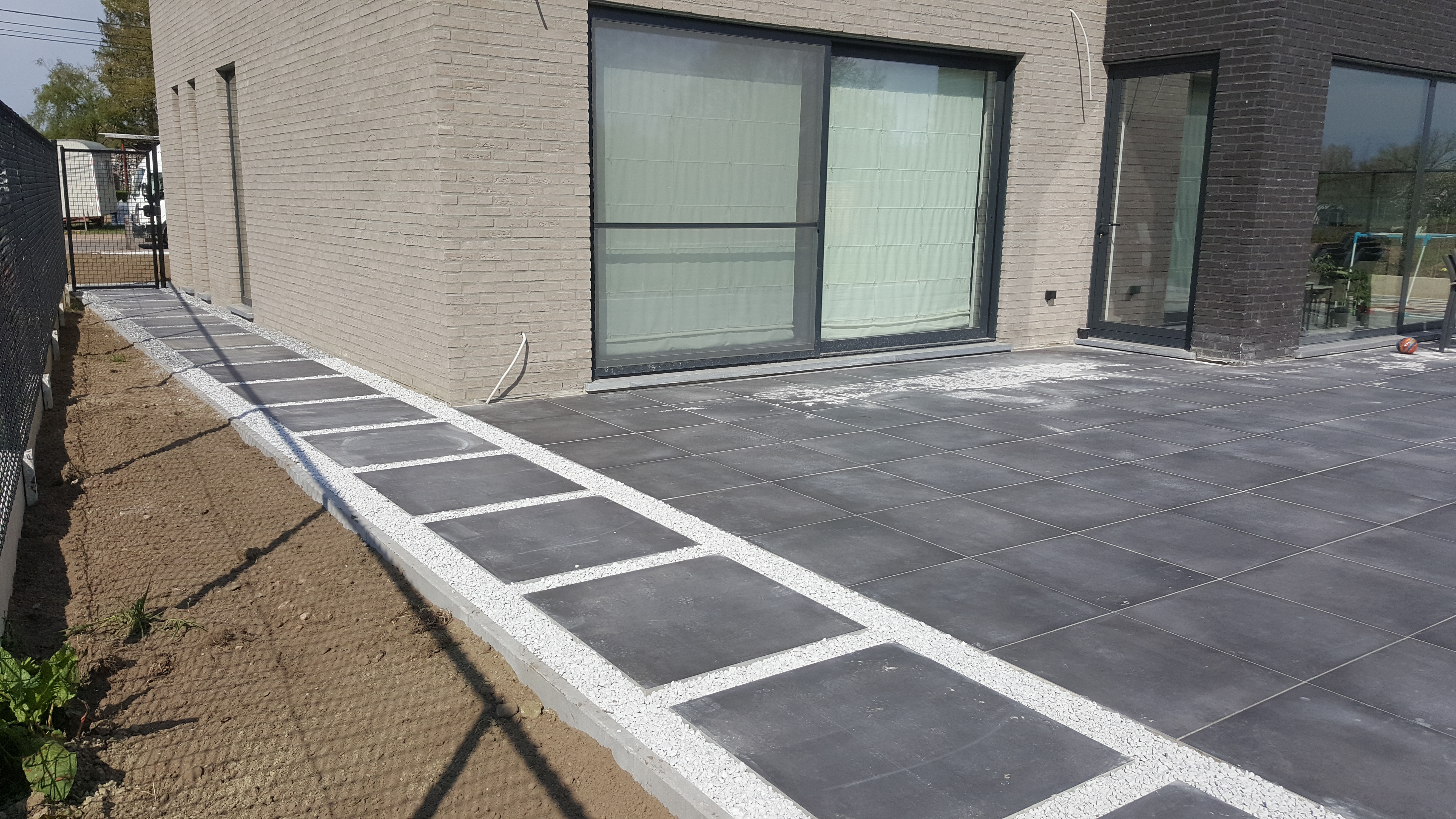 Project Tremelo | Staptegels