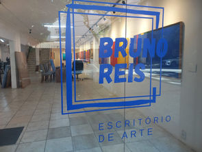 Belo Horizonte recebe exposição inédita que celebra os 101 anos de Eduardo Sued, um dos maiores mestres da arte brasileira