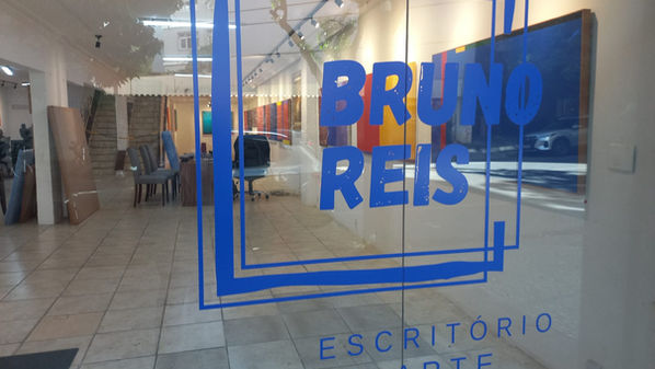 Belo Horizonte recebe exposição inédita que celebra os 101 anos de Eduardo Sued, um dos maiores mestres da arte brasileira