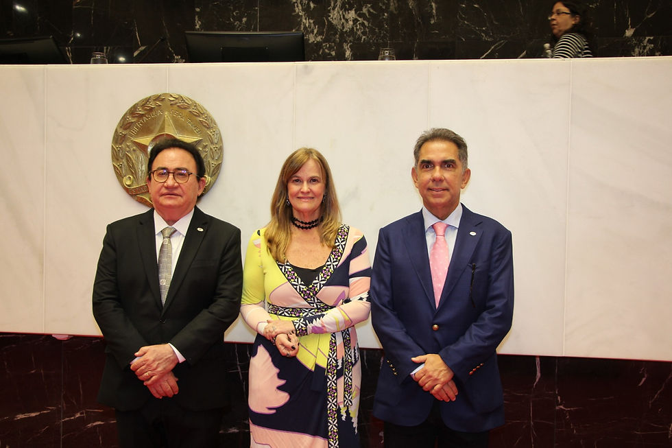 Hotelaria em destaque: Minas concede título a Manoel Linhares e celebra avanço do turismo.