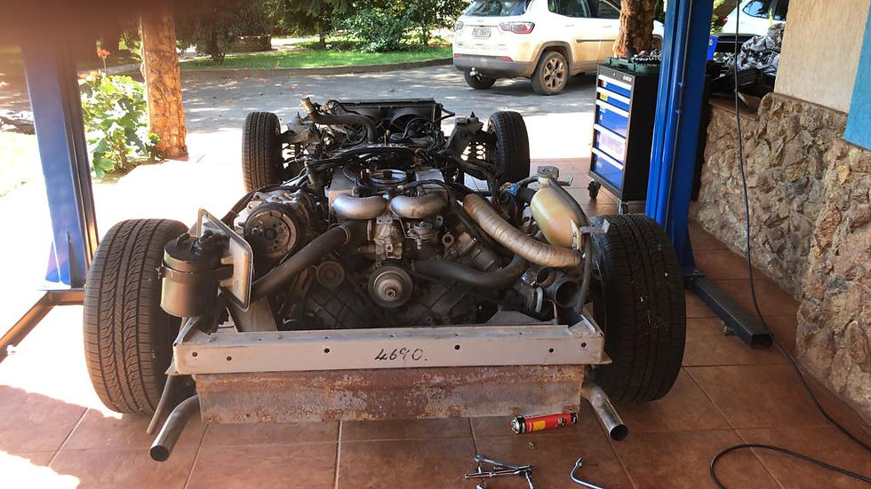 RESTAURAÇÃO DO FUTURO, DeLorean DMC-12