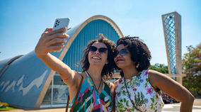 Brasil tem início de ano histórico com mais de 860 mil turistas estrangeiros entrando no país