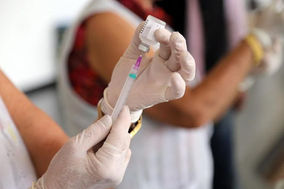 Profissionais de saúde podem ser voluntários em teste de vacina contra Covid-19