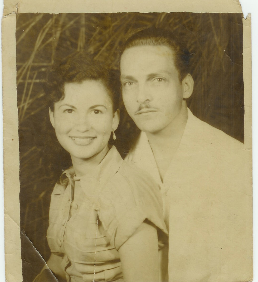Albarto Calvo  y Esposa