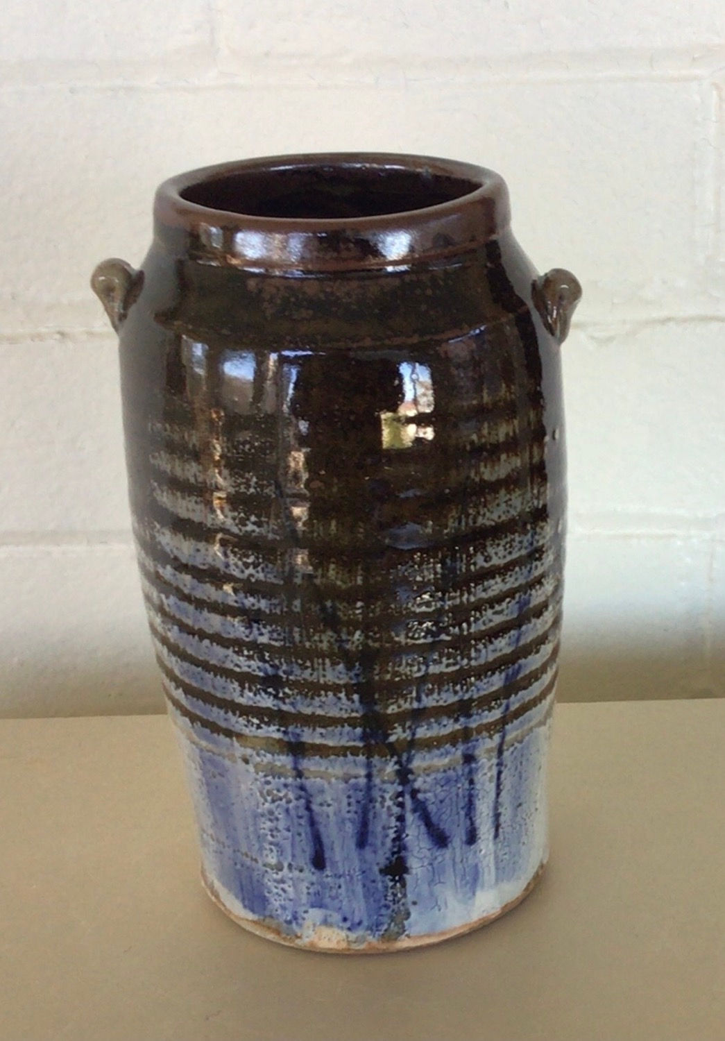Dark willow vase