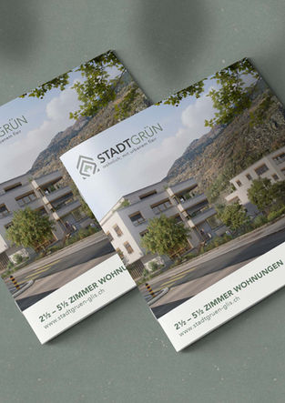 Im Grünen wohnen mit urbanem Flair.

Für das neue Immobilienprojekt «Stadtgrün Glis» durfte ich das komplette Erscheinungsbild gestalten. Vom Logo bis zur Broschüre. Ausserdem betreue ich die Social Media Kanäle der Immobilienfirma und erstelle im Facebook Business Manager passende Kampagnen.