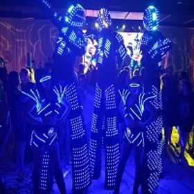 Why Hiring an Entertainment Company in Miami Creates Unforgettable Events