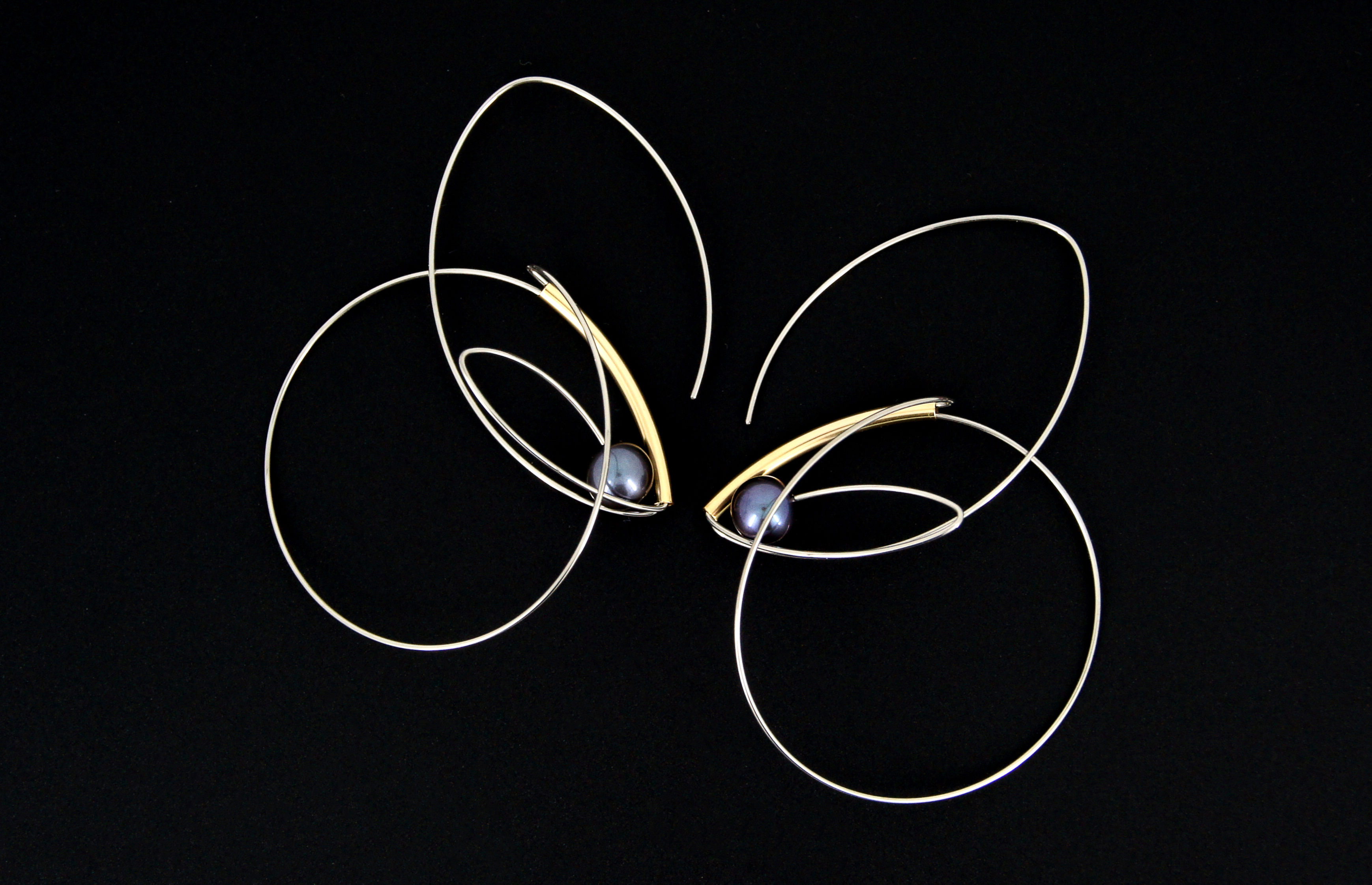 Black akoya golden lining II