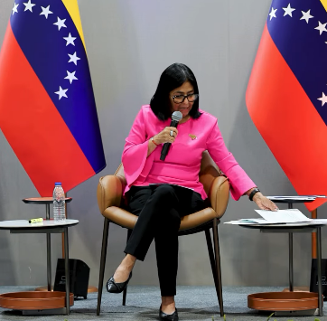 Delcy Rodríguez está optimista por la reactivación del sector hidrocarburos 