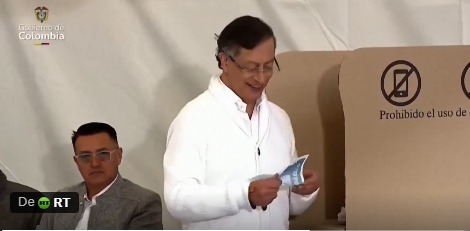 Colombia celebra hoy primera ronda de elecciones presidenciales