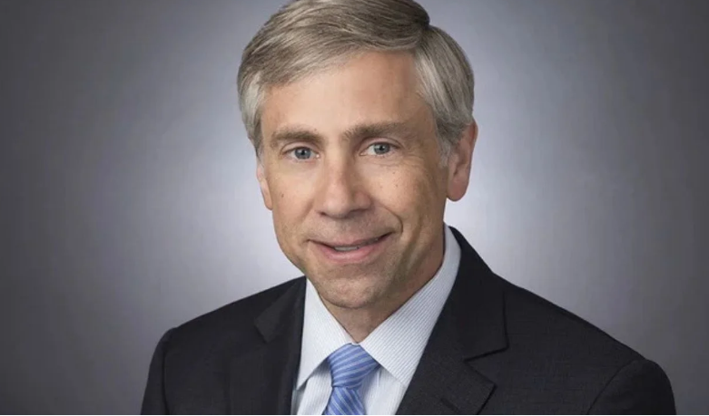 Pollack prepara sus baterías para lo que anticipa como una extensa disputa legal.