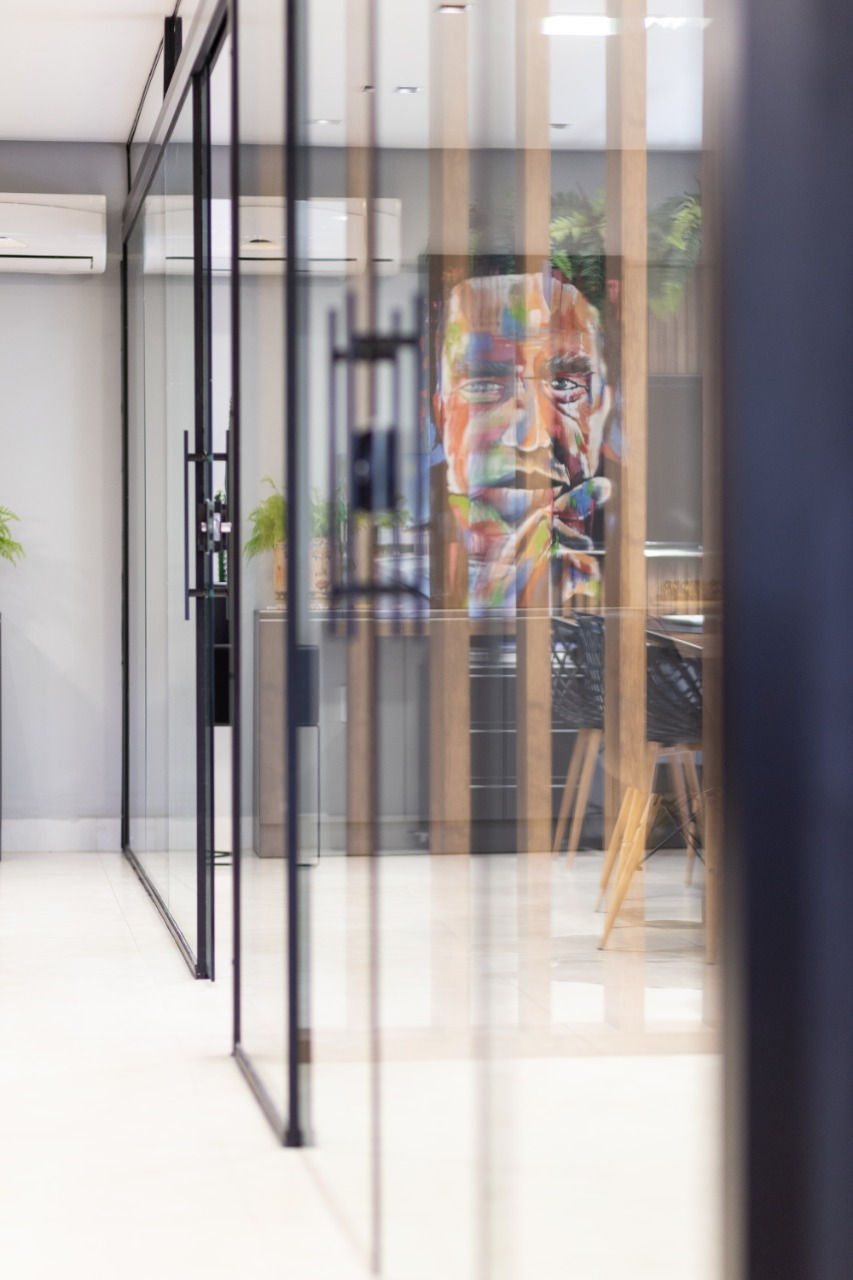 ESCRITÓRIO COMERCIAL