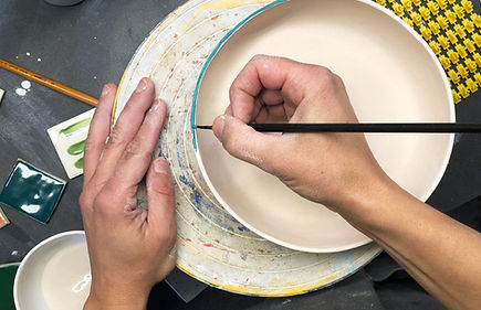 Kurs_Keramik_malen_2_edited.jpg