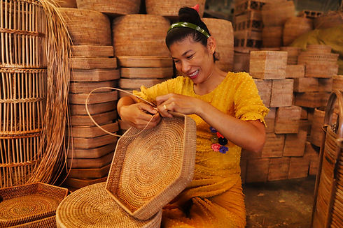 Classic Home Myanmar Weaver.JPEG