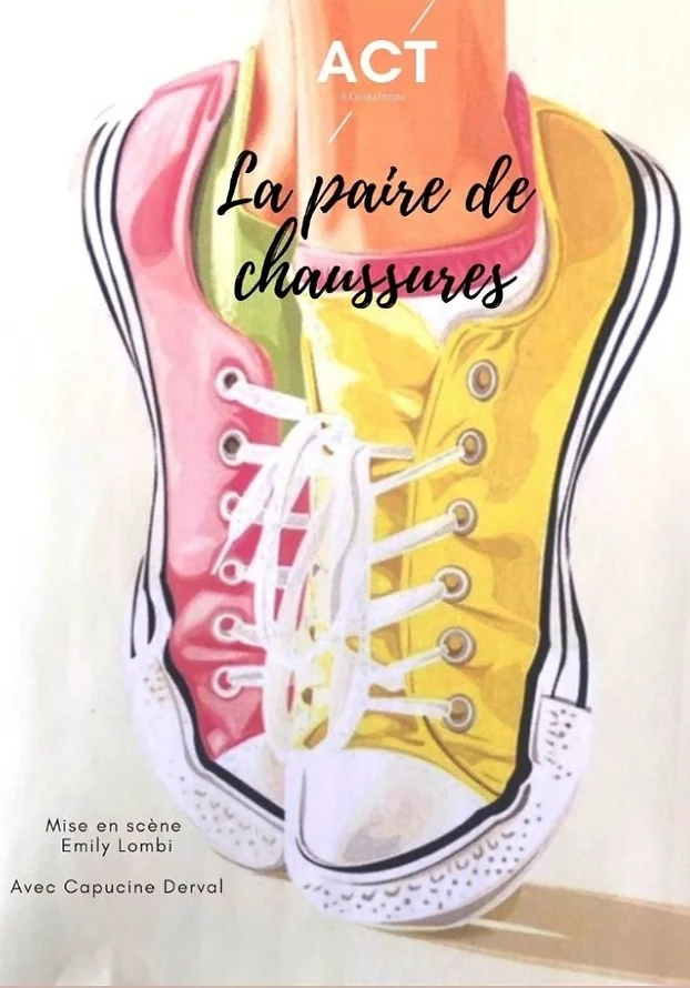 La paire de chaussures