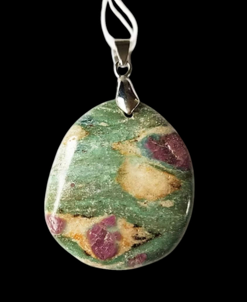 Pendentif Rubis sur Fuschite