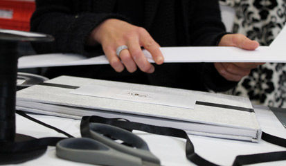 agence décoration événementielle, décoration florale, design floral, scénographie, décoration restaurant, amenagement bureau, décoration bureau, déco mariage, prestaraire mariage, decoration evenementielle, fournisseur evenementiel, mariage gay, déco