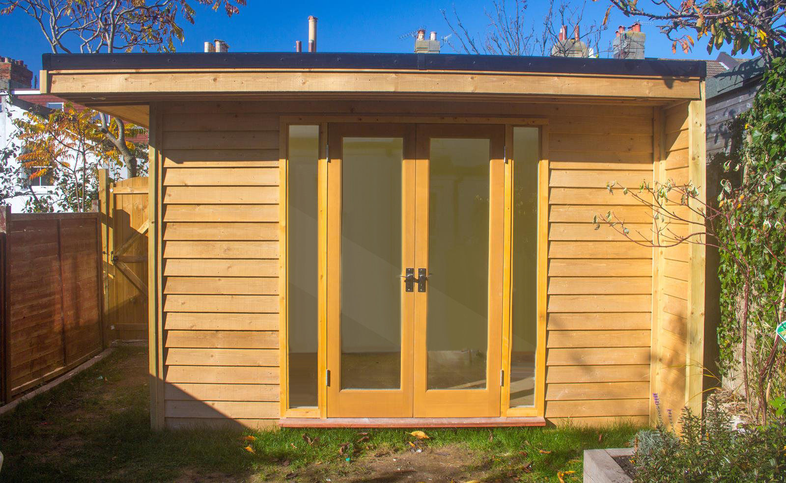 Small Garden Offices | Miniature Manors